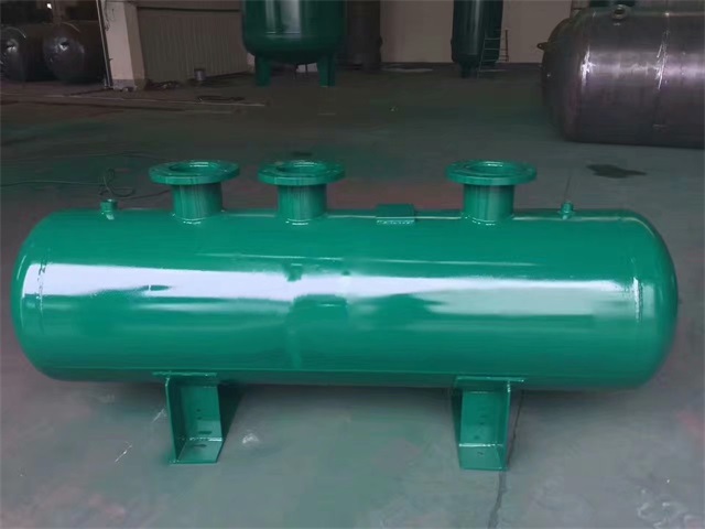 集安集安集安蒸汽分气缸